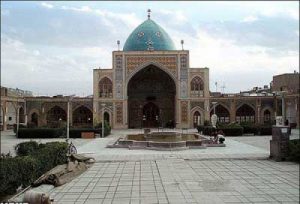 Read more about the article تحقیق بررسی انواع مساجد در ایران