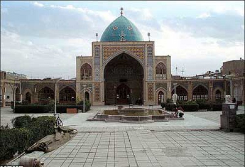You are currently viewing تحقیق بررسی انواع مساجد در ایران