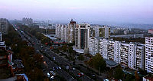 You are currently viewing پاورپوینت کامل و جامع با عنوان بررسی شهر کیشینف در 16 اسلاید