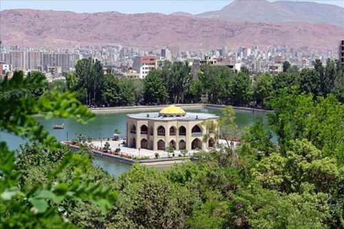 You are currently viewing پاورپوینت مکان های دیدنی آذربایجان شرقی(تبریز)