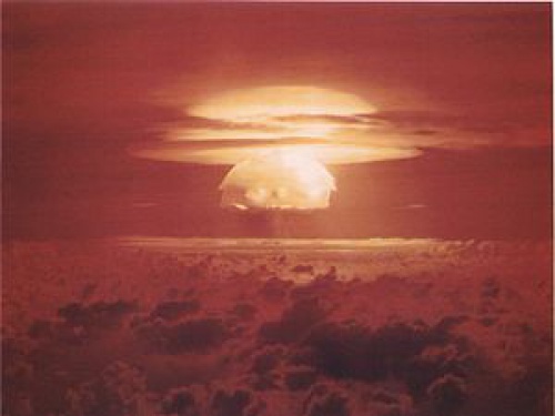 Read more about the article پاورپوینت کامل و جامع با عنوان پیمان جامع منع آزمایش های هسته ای (CTBT) در 31 اسلاید