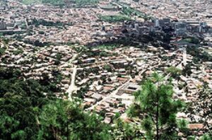 Read more about the article پاورپوینت کامل و جامع با عنوان بررسی شهر تگوسیگالپا در هندوراس در 21 اسلاید