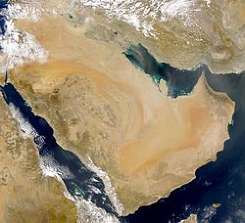 You are currently viewing پاورپوینت کامل و جامع با عنوان بررسی جغرافیای کشور عربستان سعودی در 18 اسلاید