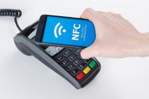 Read more about the article سیستم ها ی پرداخت الکترونیکی مبتنی بر فناوری NFC
